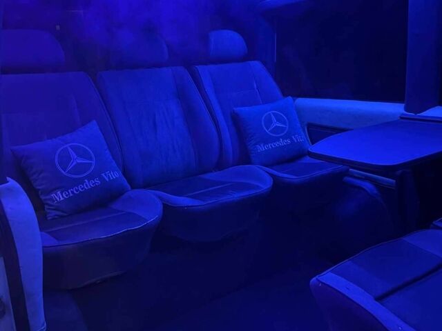 Белый Мерседес Вито, объемом двигателя 2.1 л и пробегом 265 тыс. км за 6400 $, фото 15 на Automoto.ua