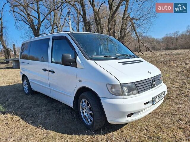 Белый Мерседес Вито, объемом двигателя 2.15 л и пробегом 212 тыс. км за 5900 $, фото 10 на Automoto.ua