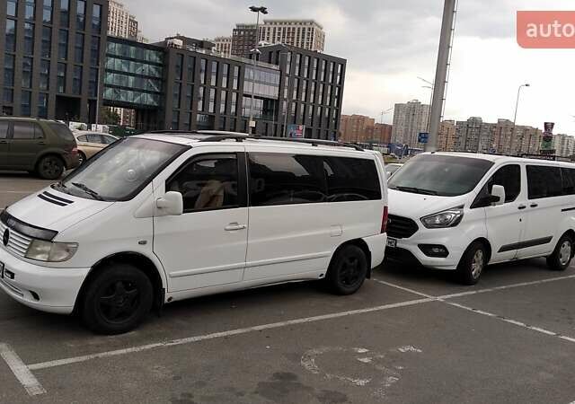 Белый Мерседес Вито, объемом двигателя 2.2 л и пробегом 360 тыс. км за 5800 $, фото 13 на Automoto.ua
