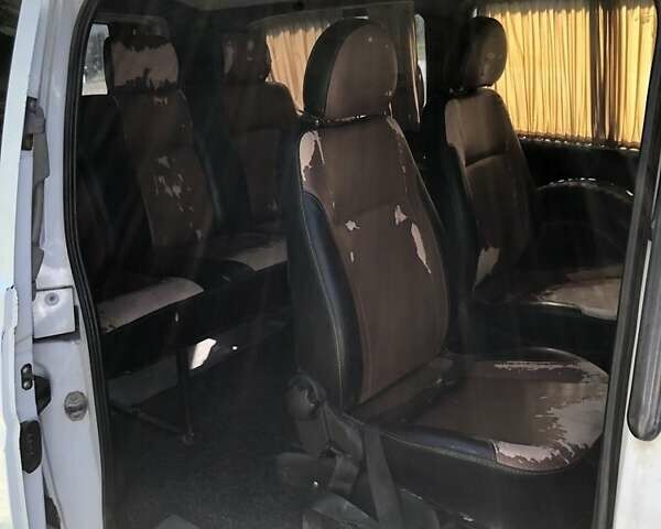 Білий Мерседес Віто, об'ємом двигуна 2.1 л та пробігом 790 тис. км за 5299 $, фото 7 на Automoto.ua
