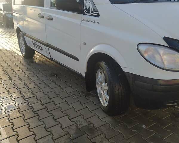 Белый Мерседес Вито, объемом двигателя 2.15 л и пробегом 360 тыс. км за 6500 $, фото 8 на Automoto.ua