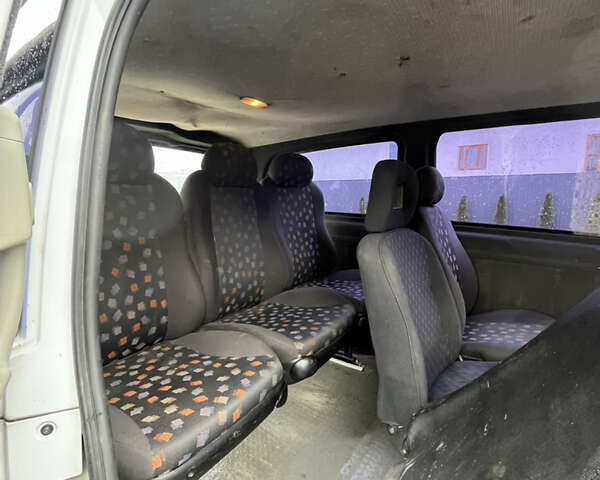 Білий Мерседес Віто, об'ємом двигуна 2.15 л та пробігом 246 тис. км за 4599 $, фото 8 на Automoto.ua