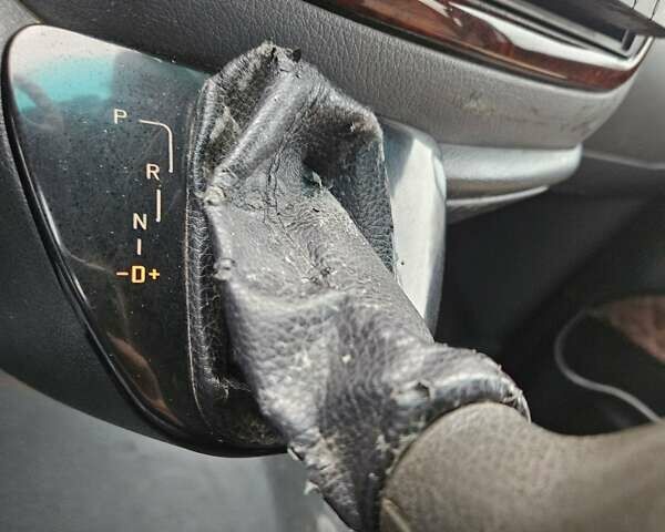 Білий Мерседес Віто, об'ємом двигуна 2.15 л та пробігом 450 тис. км за 5500 $, фото 16 на Automoto.ua