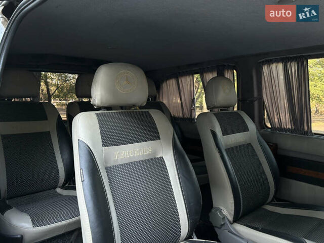 Белый Мерседес Вито, объемом двигателя 2.15 л и пробегом 372 тыс. км за 7999 $, фото 16 на Automoto.ua