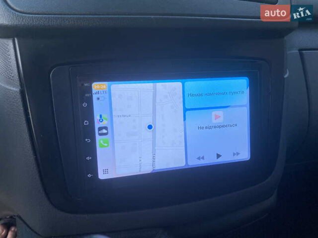 Белый Мерседес Вито, объемом двигателя 2.15 л и пробегом 155 тыс. км за 9500 $, фото 19 на Automoto.ua