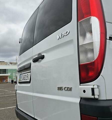 Білий Мерседес Віто, об'ємом двигуна 2.15 л та пробігом 309 тис. км за 7499 $, фото 20 на Automoto.ua