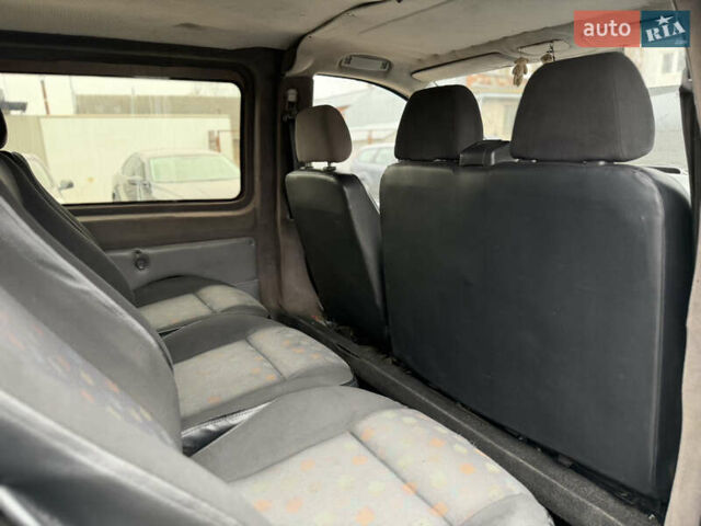 Білий Мерседес Віто, об'ємом двигуна 2.15 л та пробігом 350 тис. км за 4900 $, фото 54 на Automoto.ua