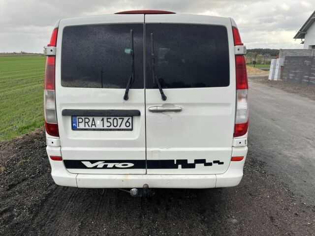 Белый Мерседес Вито, объемом двигателя 2 л и пробегом 397 тыс. км за 2040 $, фото 3 на Automoto.ua