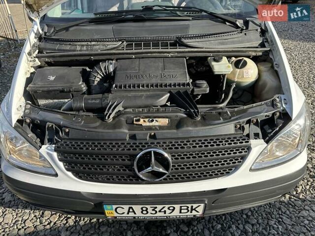 Белый Мерседес Вито, объемом двигателя 2.2 л и пробегом 320 тыс. км за 6950 $, фото 14 на Automoto.ua