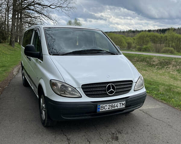 Білий Мерседес Віто, об'ємом двигуна 2.2 л та пробігом 395 тис. км за 5650 $, фото 2 на Automoto.ua