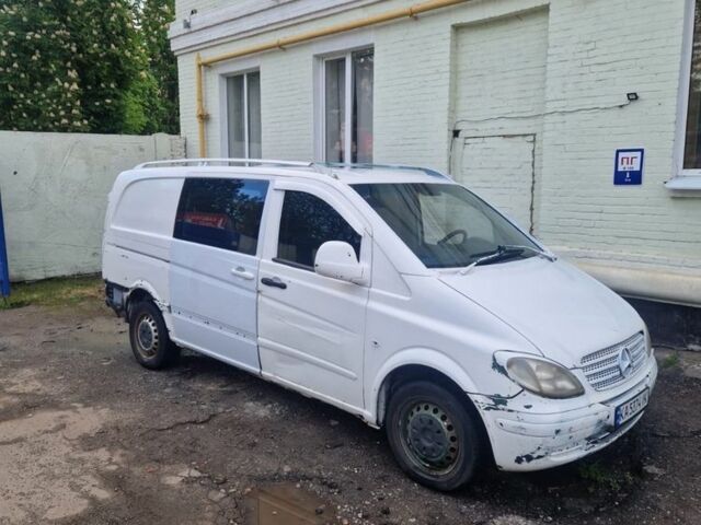 Білий Мерседес Віто, об'ємом двигуна 2.1 л та пробігом 400 тис. км за 3500 $, фото 1 на Automoto.ua