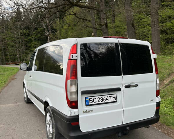 Білий Мерседес Віто, об'ємом двигуна 2.2 л та пробігом 395 тис. км за 5650 $, фото 3 на Automoto.ua