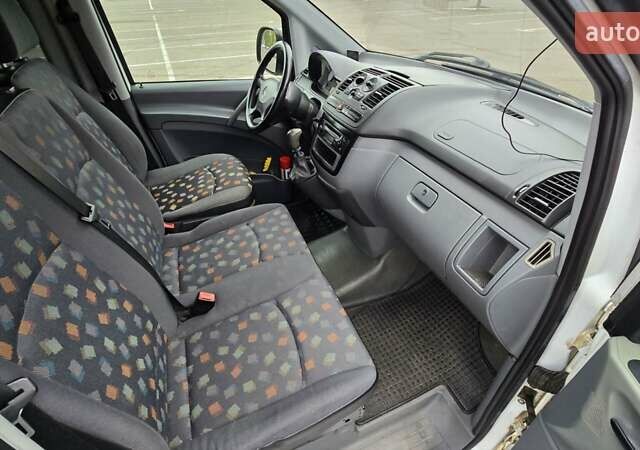 Білий Мерседес Віто, об'ємом двигуна 2.15 л та пробігом 309 тис. км за 7499 $, фото 25 на Automoto.ua