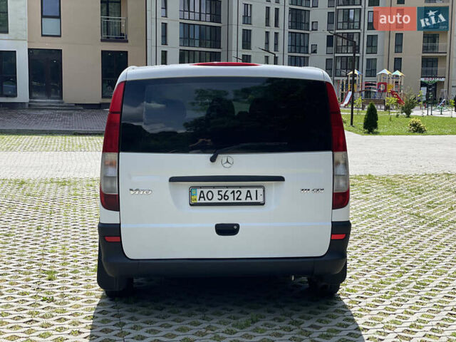 Белый Мерседес Вито, объемом двигателя 2.15 л и пробегом 440 тыс. км за 7200 $, фото 6 на Automoto.ua