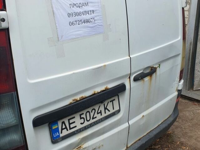 Белый Мерседес Вито, объемом двигателя 0 л и пробегом 476 тыс. км за 3597 $, фото 6 на Automoto.ua