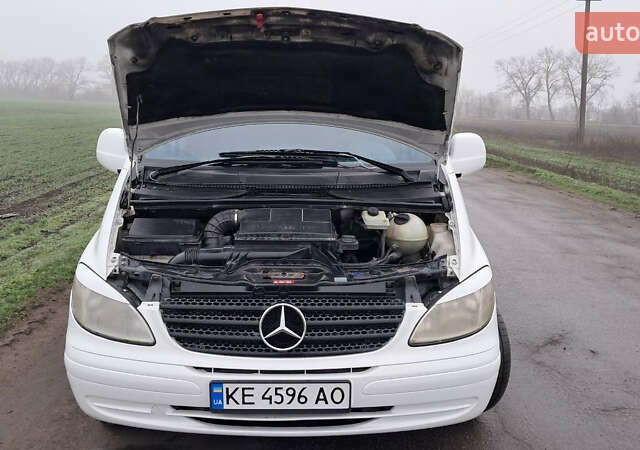 Белый Мерседес Вито, объемом двигателя 2.15 л и пробегом 366 тыс. км за 7500 $, фото 19 на Automoto.ua