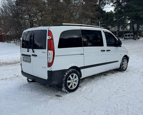 Белый Мерседес Вито, объемом двигателя 2.15 л и пробегом 345 тыс. км за 6400 $, фото 3 на Automoto.ua