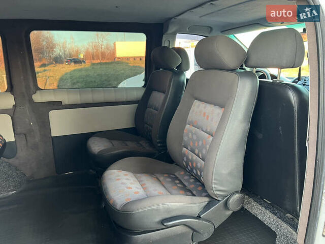 Белый Мерседес Вито, объемом двигателя 2.2 л и пробегом 416 тыс. км за 7450 $, фото 32 на Automoto.ua