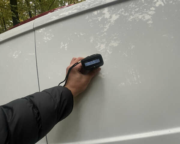 Белый Мерседес Вито, объемом двигателя 2.15 л и пробегом 246 тыс. км за 7299 $, фото 33 на Automoto.ua