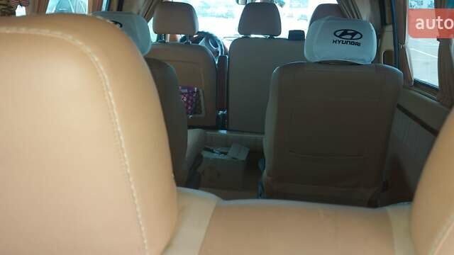 Мерседес Віто 2005 у Одесі на Automoto.ua Білий Мерседес Віто, об'ємом двигуна 2.2 л та пробігом 294 тис. км за 10800 $, фото 17 на Automoto.ua