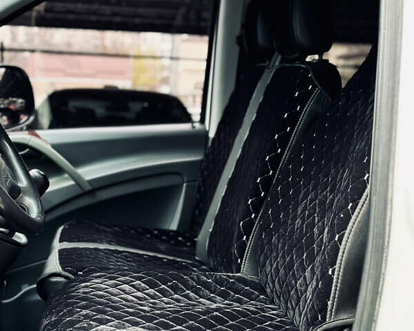 Білий Мерседес Віто, об'ємом двигуна 2.15 л та пробігом 310 тис. км за 7999 $, фото 22 на Automoto.ua