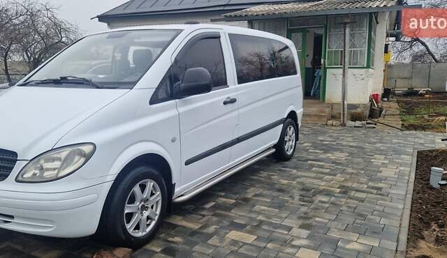 Білий Мерседес Віто, об'ємом двигуна 2.15 л та пробігом 350 тис. км за 6800 $, фото 11 на Automoto.ua