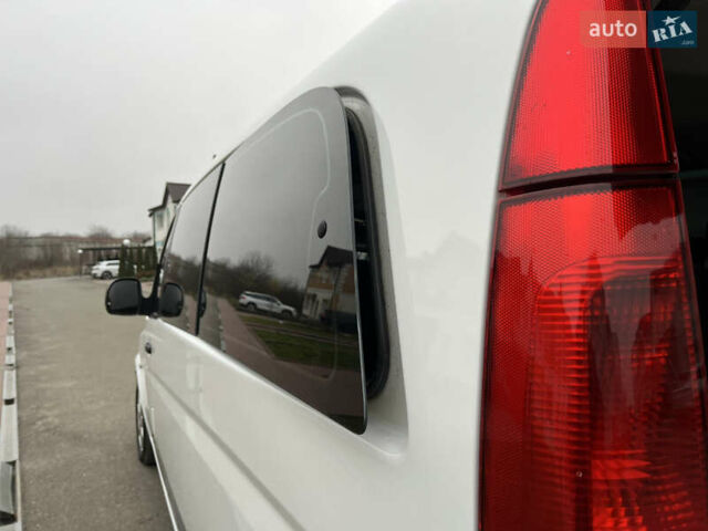 Білий Мерседес Віто, об'ємом двигуна 2.2 л та пробігом 288 тис. км за 7500 $, фото 24 на Automoto.ua