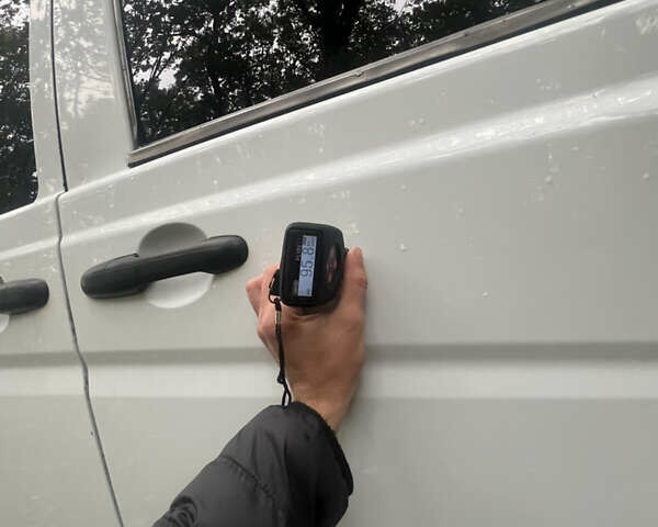 Белый Мерседес Вито, объемом двигателя 2.15 л и пробегом 246 тыс. км за 7299 $, фото 36 на Automoto.ua