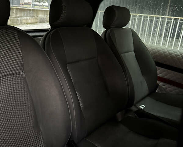 Белый Мерседес Вито, объемом двигателя 2.15 л и пробегом 785 тыс. км за 6600 $, фото 20 на Automoto.ua