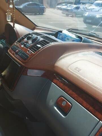 Мерседес Віто 2005 у Одесі на Automoto.ua Білий Мерседес Віто, об'ємом двигуна 2.2 л та пробігом 294 тис. км за 10800 $, фото 10 на Automoto.ua