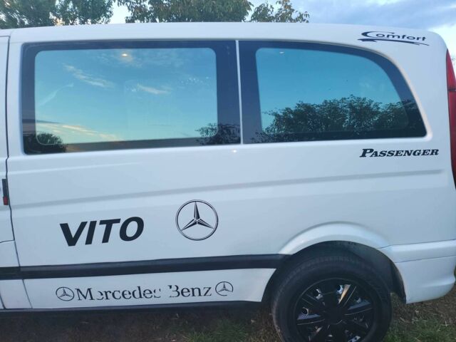 Белый Мерседес Вито, объемом двигателя 2.2 л и пробегом 300 тыс. км за 6200 $, фото 10 на Automoto.ua