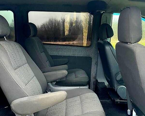 Белый Мерседес Вито, объемом двигателя 2.1 л и пробегом 270 тыс. км за 6500 $, фото 8 на Automoto.ua