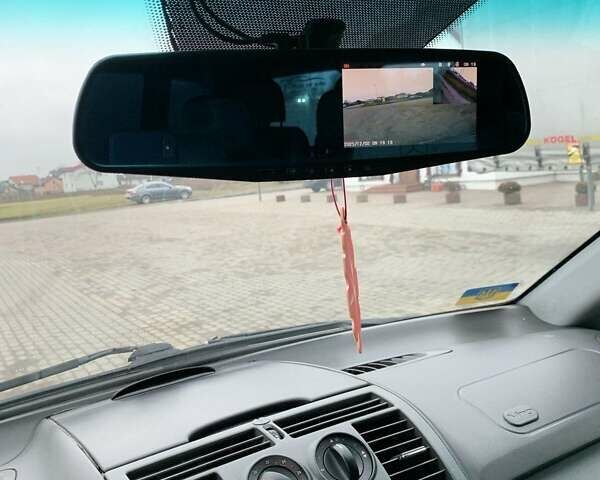 Білий Мерседес Віто, об'ємом двигуна 2.2 л та пробігом 435 тис. км за 6000 $, фото 8 на Automoto.ua