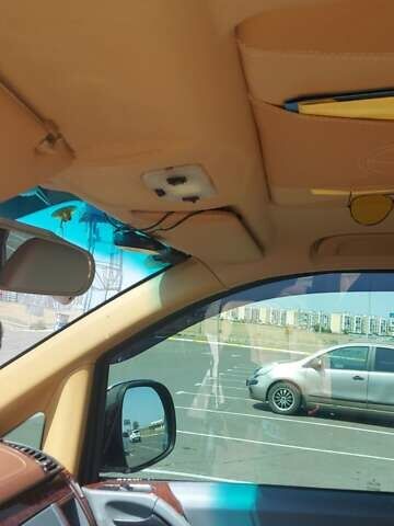 Мерседес Віто 2005 у Одесі на Automoto.ua Білий Мерседес Віто, об'ємом двигуна 2.2 л та пробігом 294 тис. км за 10800 $, фото 18 на Automoto.ua