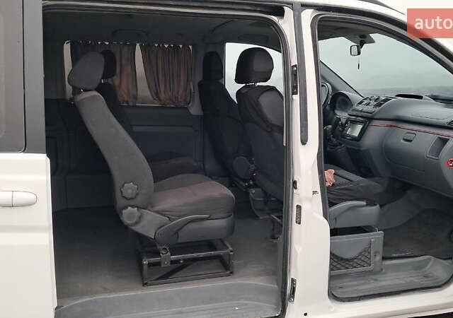 Белый Мерседес Вито, объемом двигателя 2.15 л и пробегом 366 тыс. км за 7500 $, фото 15 на Automoto.ua