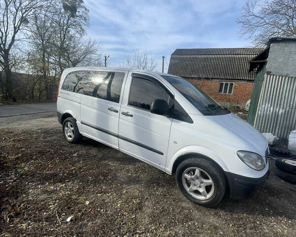 Білий Мерседес Віто, об'ємом двигуна 2.15 л та пробігом 373 тис. км за 5900 $, фото 1 на Automoto.ua