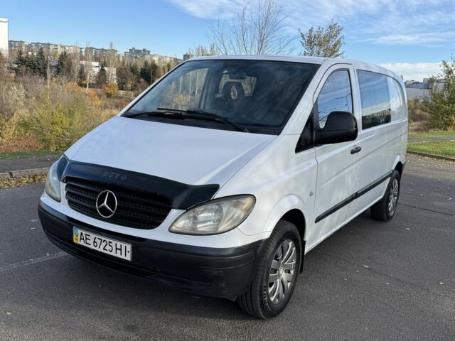Белый Мерседес Вито, объемом двигателя 2.1 л и пробегом 300 тыс. км за 5900 $, фото 8 на Automoto.ua