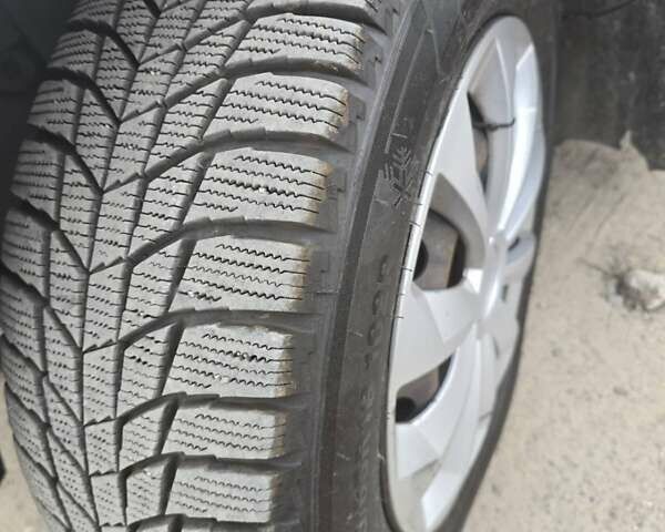 Білий Мерседес Віто, об'ємом двигуна 2.15 л та пробігом 464 тис. км за 9800 $, фото 7 на Automoto.ua