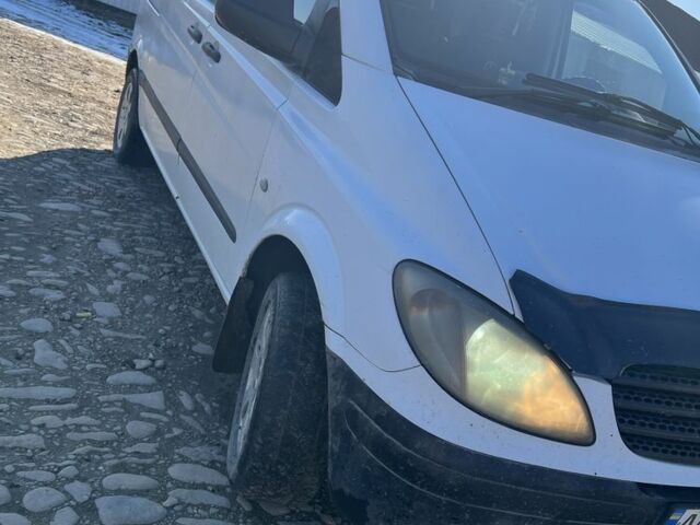 Белый Мерседес Вито, объемом двигателя 2.1 л и пробегом 342 тыс. км за 6200 $, фото 1 на Automoto.ua