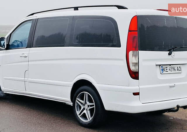 Белый Мерседес Вито, объемом двигателя 2.15 л и пробегом 366 тыс. км за 7500 $, фото 3 на Automoto.ua