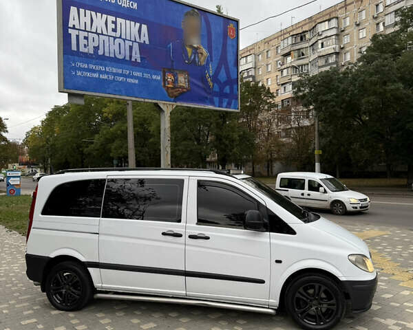 Белый Мерседес Вито, объемом двигателя 2.15 л и пробегом 371 тыс. км за 7900 $, фото 16 на Automoto.ua