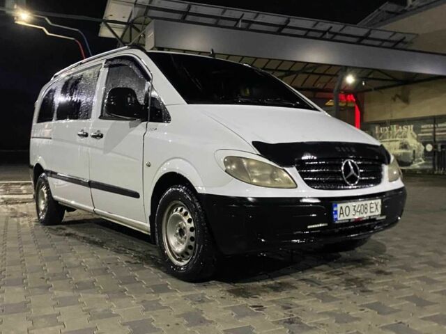 Белый Мерседес Вито, объемом двигателя 2.2 л и пробегом 400 тыс. км за 3999 $, фото 2 на Automoto.ua