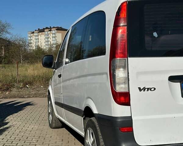 Белый Мерседес Вито, объемом двигателя 2.15 л и пробегом 421 тыс. км за 7200 $, фото 41 на Automoto.ua