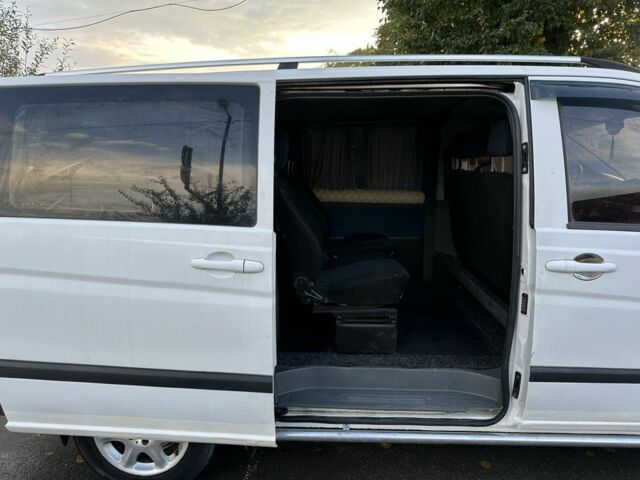 Белый Мерседес Вито, объемом двигателя 2.2 л и пробегом 293 тыс. км за 6700 $, фото 19 на Automoto.ua