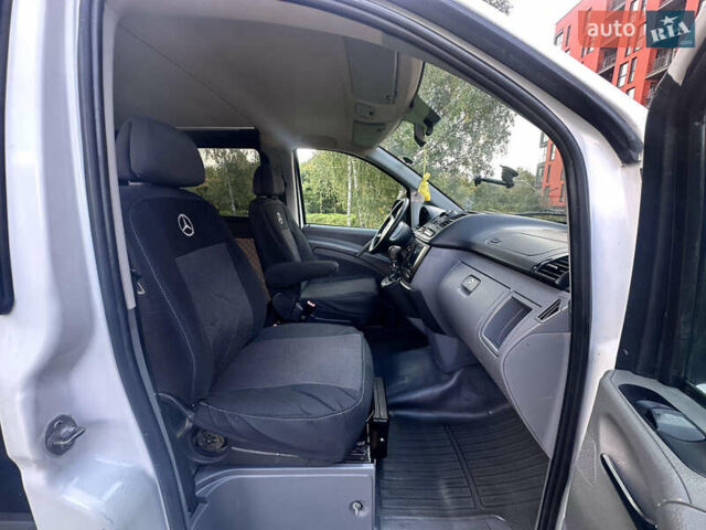 Білий Мерседес Віто, об'ємом двигуна 2.15 л та пробігом 420 тис. км за 7350 $, фото 8 на Automoto.ua