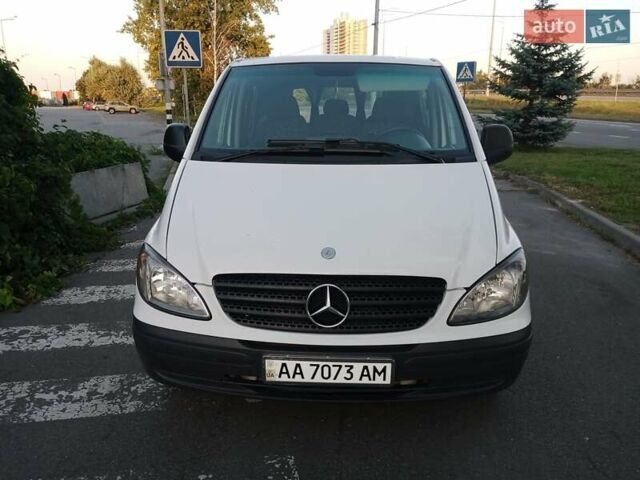 Белый Мерседес Вито, объемом двигателя 2.2 л и пробегом 420 тыс. км за 7800 $, фото 8 на Automoto.ua