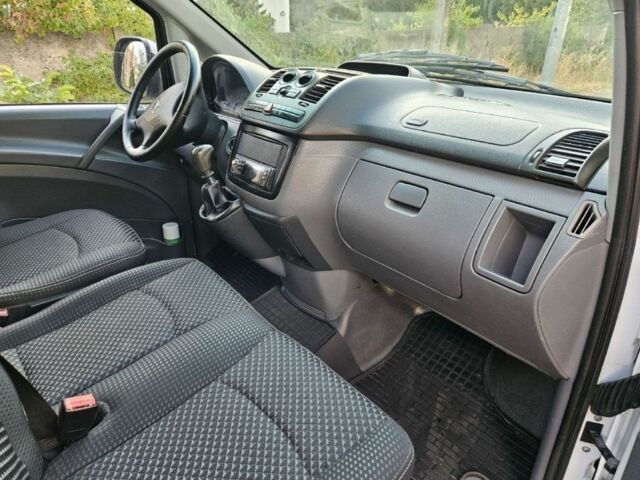 Білий Мерседес Віто, об'ємом двигуна 2.1 л та пробігом 370 тис. км за 7200 $, фото 11 на Automoto.ua