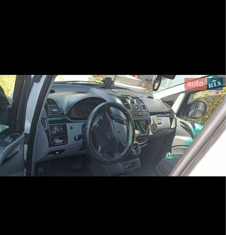 Белый Мерседес Вито, объемом двигателя 2.1 л и пробегом 510 тыс. км за 5000 $, фото 6 на Automoto.ua