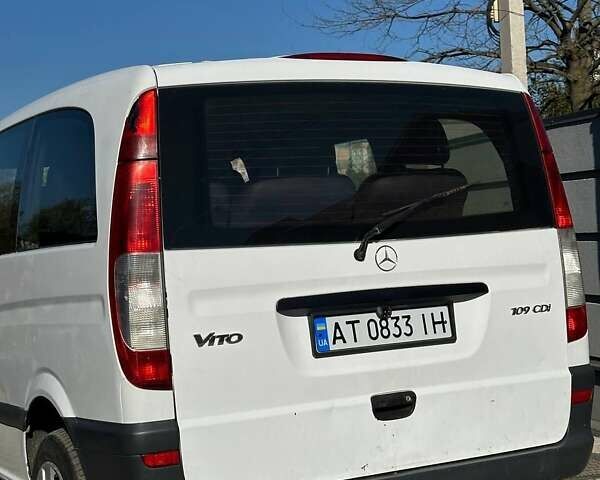 Белый Мерседес Вито, объемом двигателя 2.15 л и пробегом 421 тыс. км за 7200 $, фото 30 на Automoto.ua