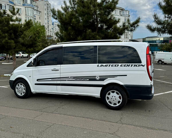 Белый Мерседес Вито, объемом двигателя 2.15 л и пробегом 270 тыс. км за 6999 $, фото 12 на Automoto.ua